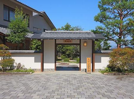 Shiki Resort Hida Takayamaso Такаяма Екстериор снимка