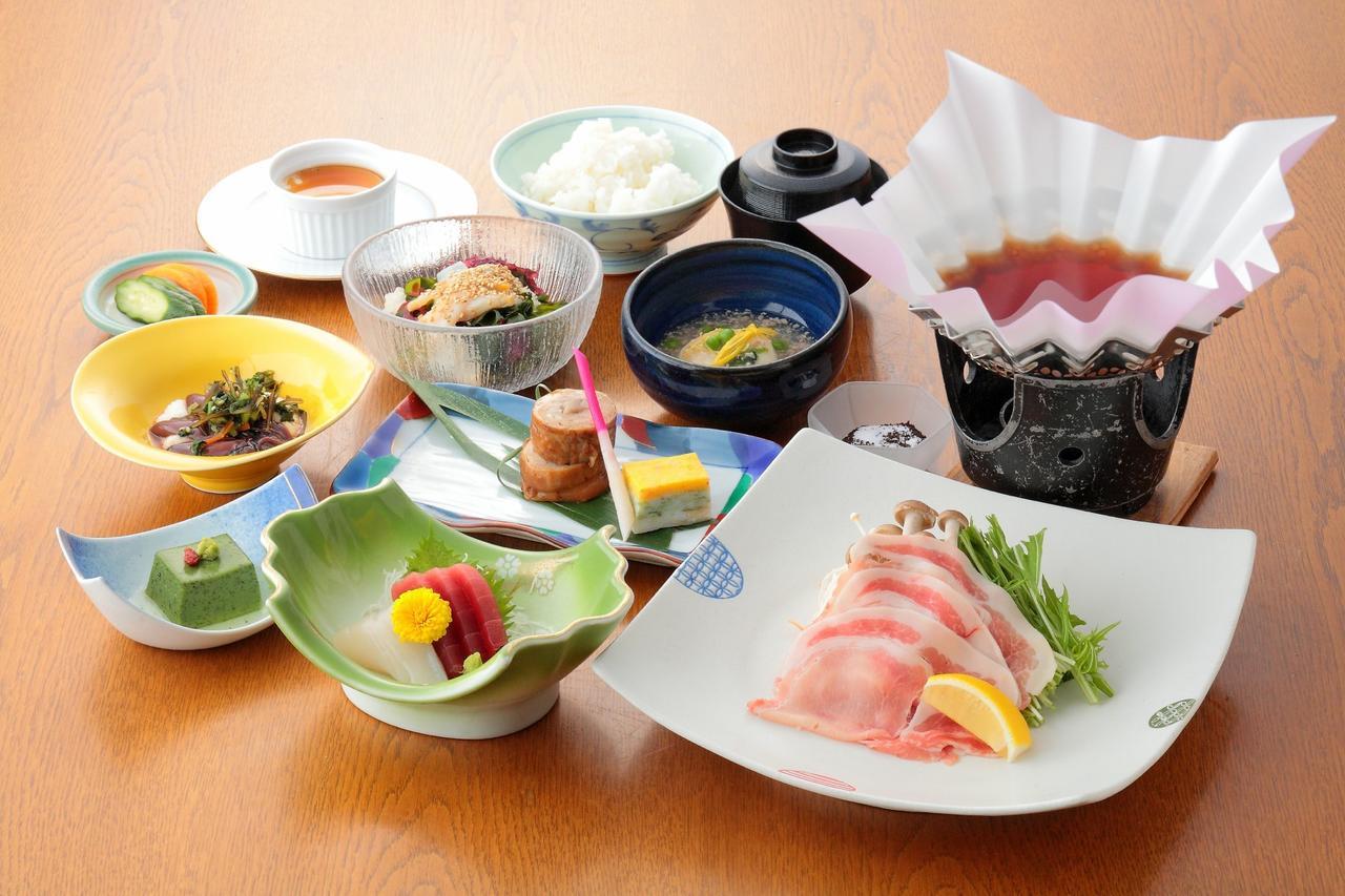Shiki Resort Hida Takayamaso Такаяма Екстериор снимка